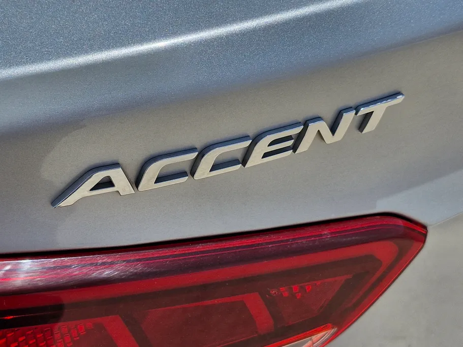 2022 Hyundai Accent Smart 