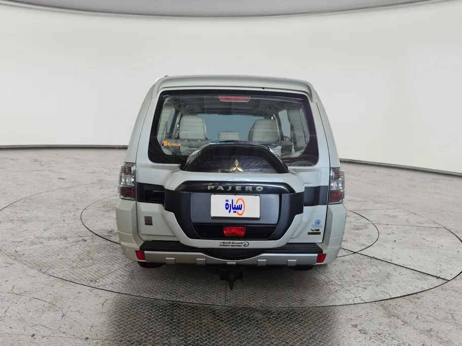 ميتسوبيشي باجيرو GLS 5Doors 2022 