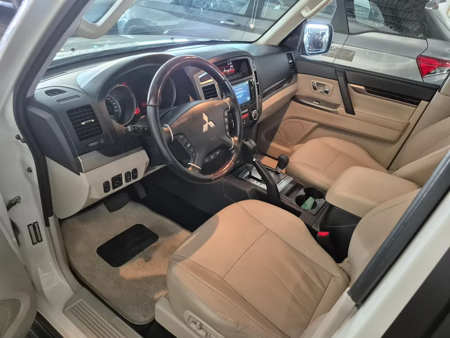 ميتسوبيشي باجيرو GLS 5Doors 2022 