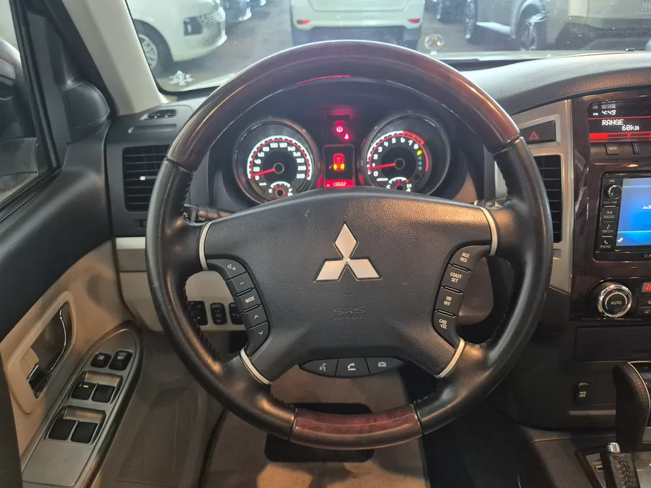 ميتسوبيشي باجيرو GLS 5Doors 2022 