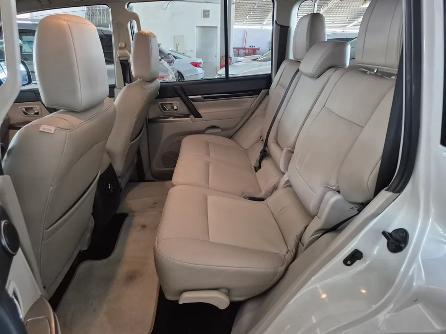 ميتسوبيشي باجيرو GLS 5Doors 2022 
