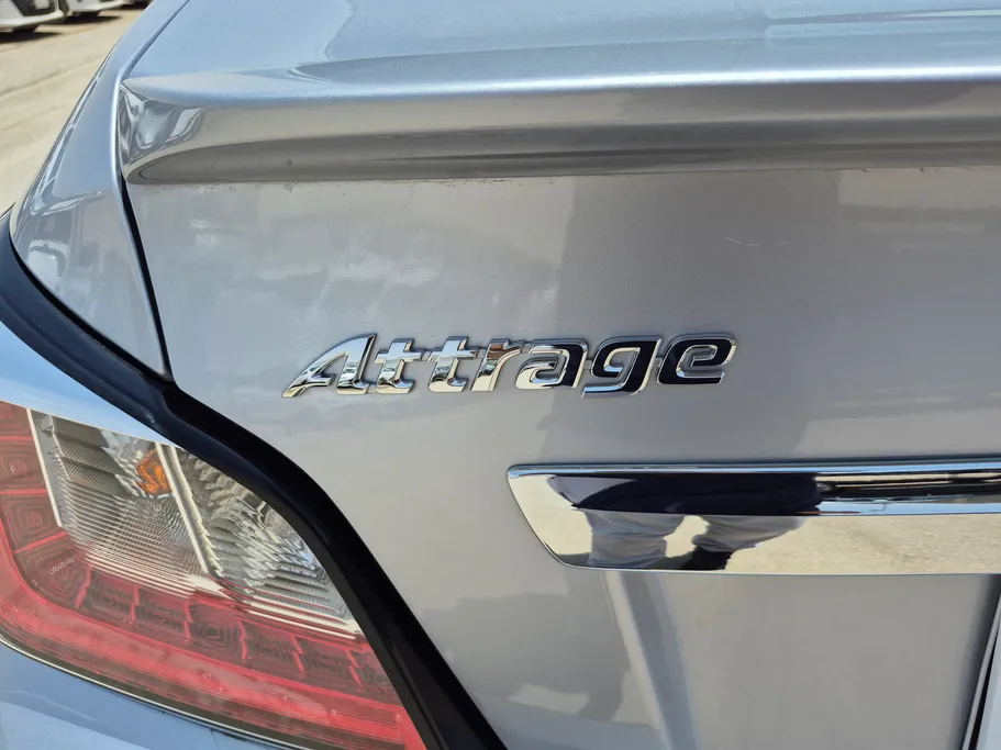 2024 Mitsubishi Attrage GLX HL 