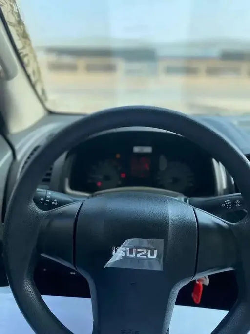 ايسوزو دي ماكس Regular Cab 2025 