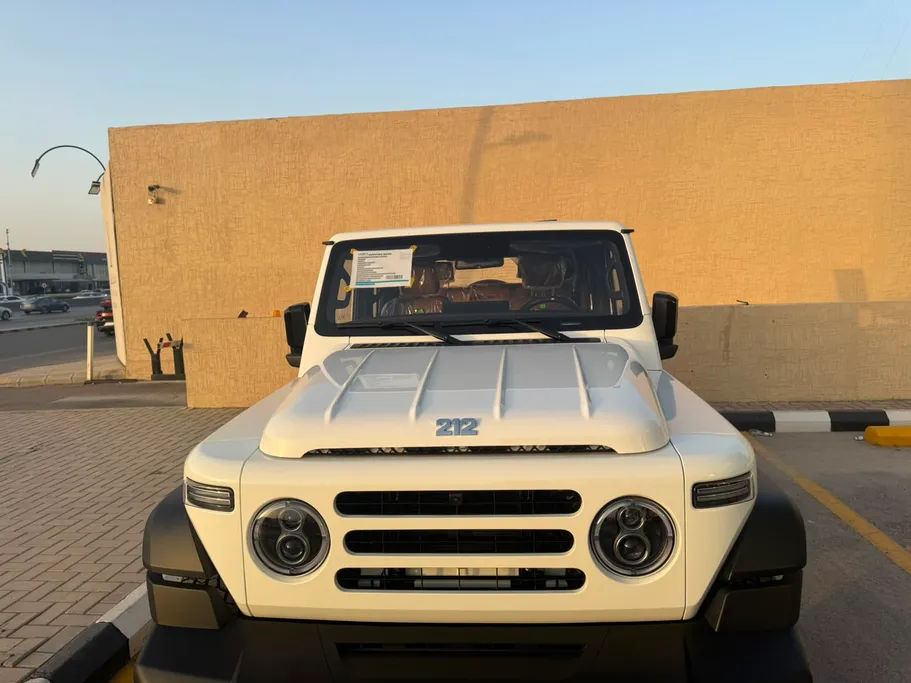 2027 باو 212 T01 Adventure 