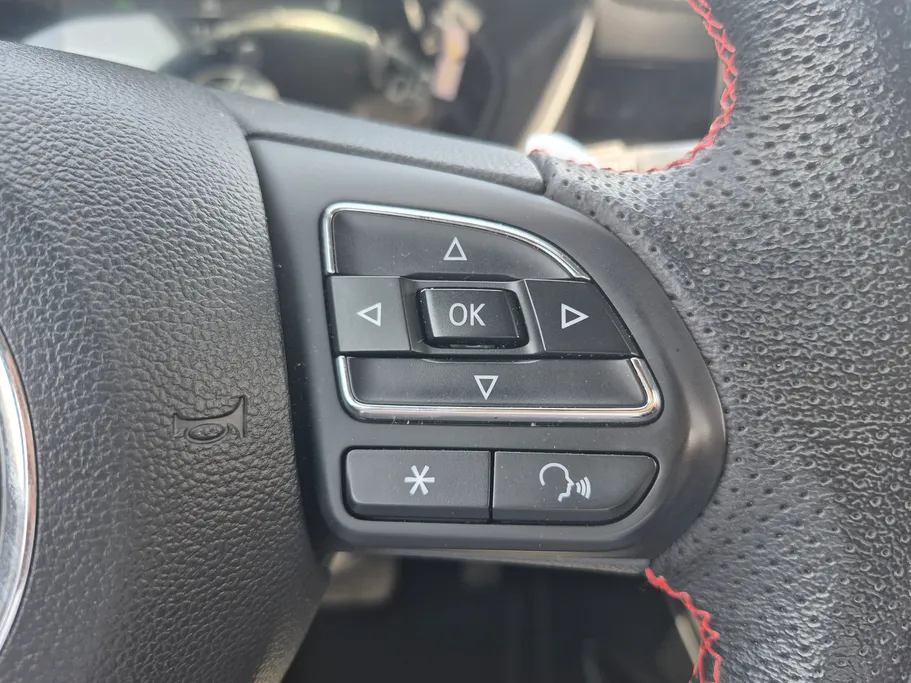 2024 MG GT COM 