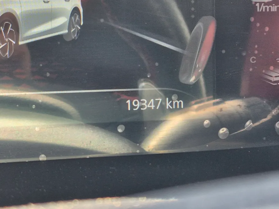 2024 MG GT COM 