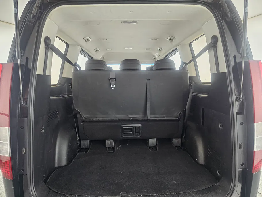 2023 Hyundai Staria Smart 9 ST 