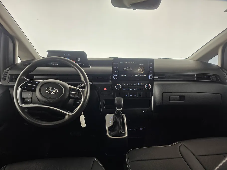 2023 Hyundai Staria Smart 9 ST 