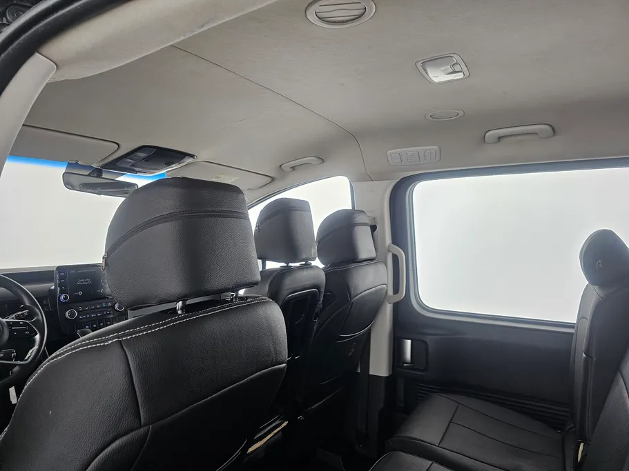 2023 Hyundai Staria Smart 9 ST 