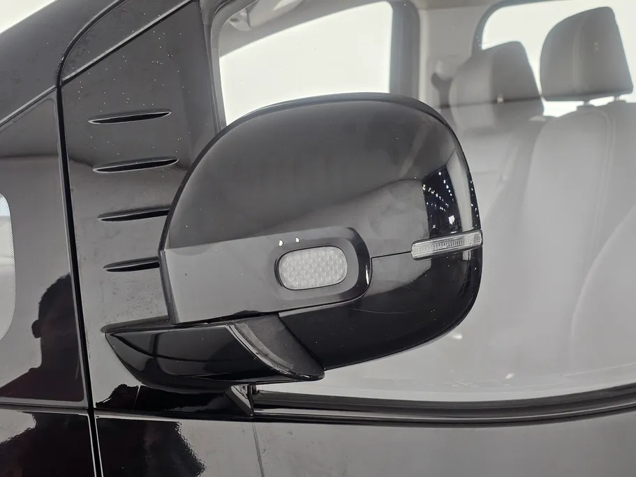 2023 Hyundai Staria Smart 9 ST 