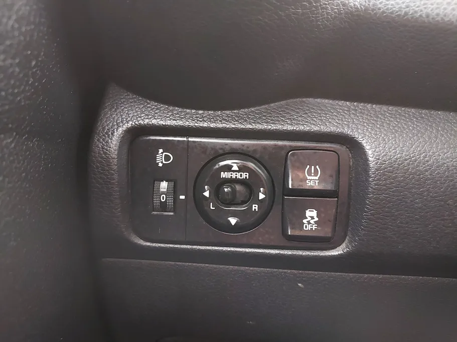 2024 Kia Pegas GL 