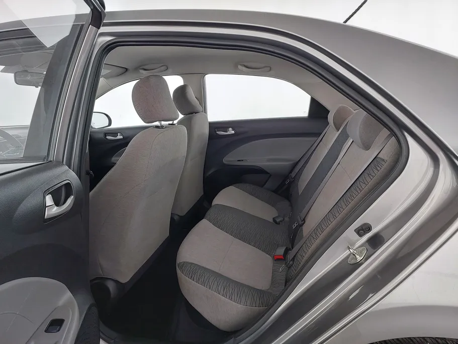 2024 Kia Pegas GL 