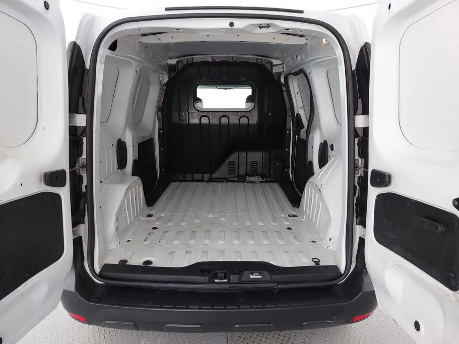 2022 Renault Docker Van بضاعة 