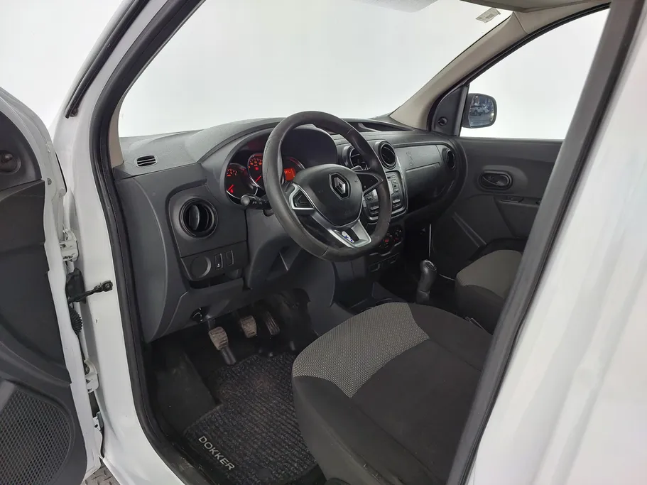 2022 Renault Docker Van بضاعة 