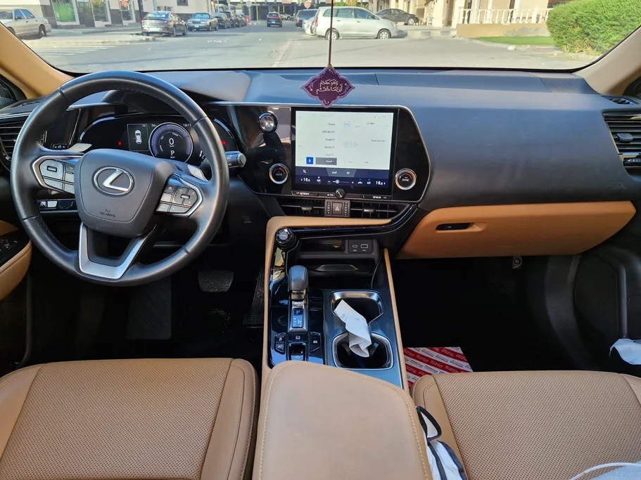 لكزس NX 350h AH 2025 