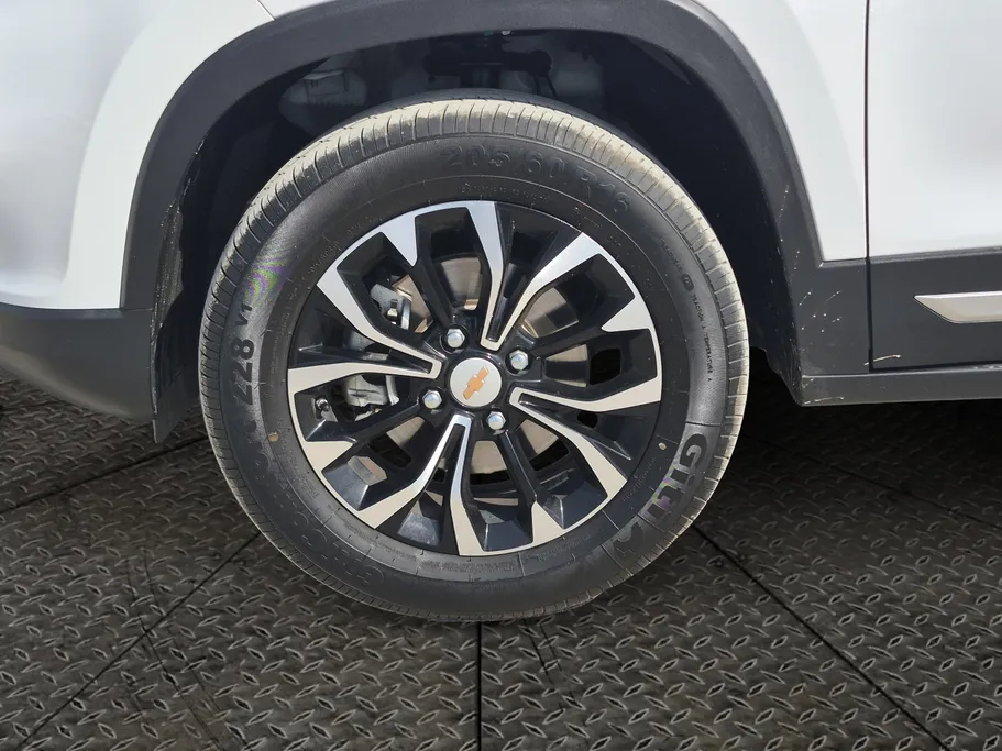 2025 Chevrolet Groove Premier 