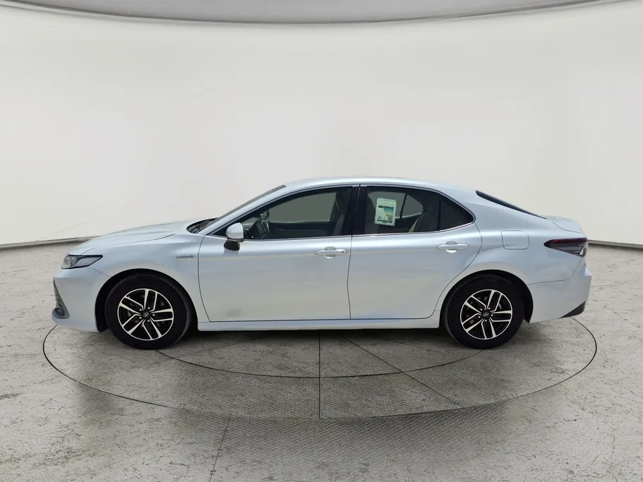 2023 Toyota Camry  LE HEV 