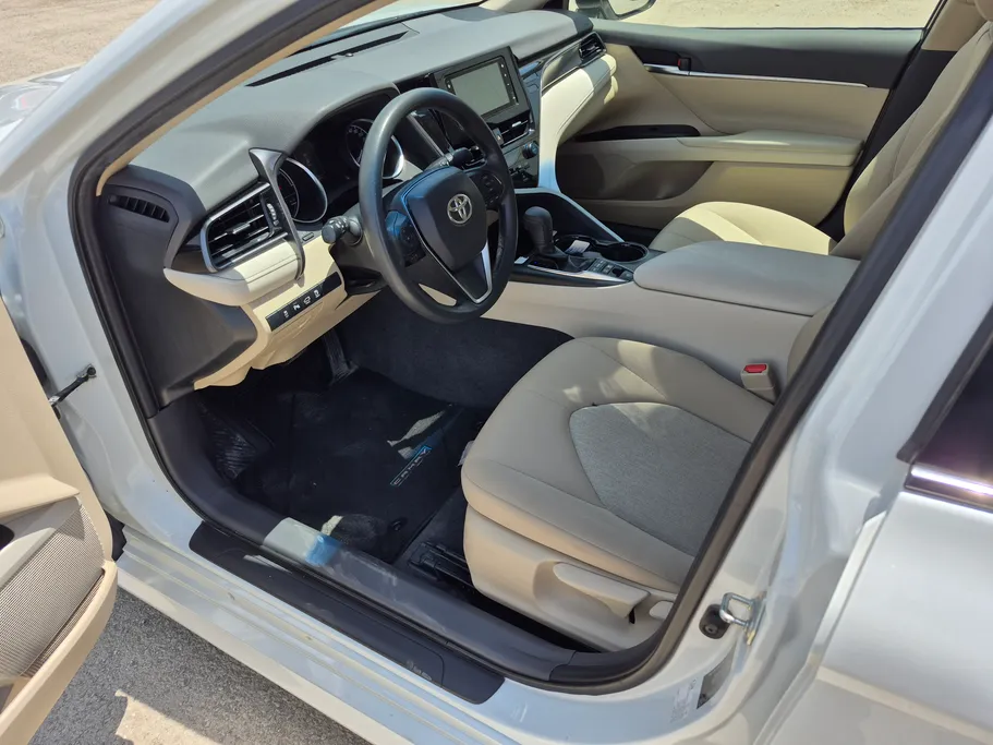 2023 Toyota Camry  LE HEV 