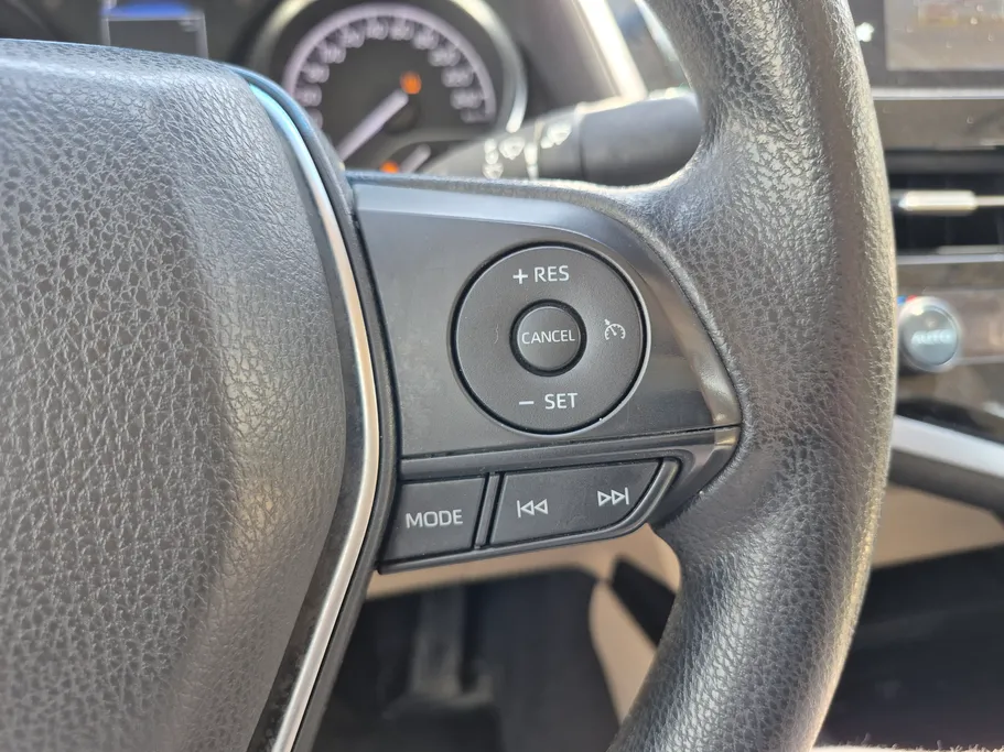 2023 Toyota Camry  LE HEV 