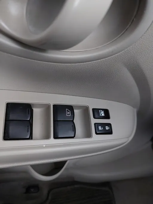 2024 Nissan Sunny SV Comfort 