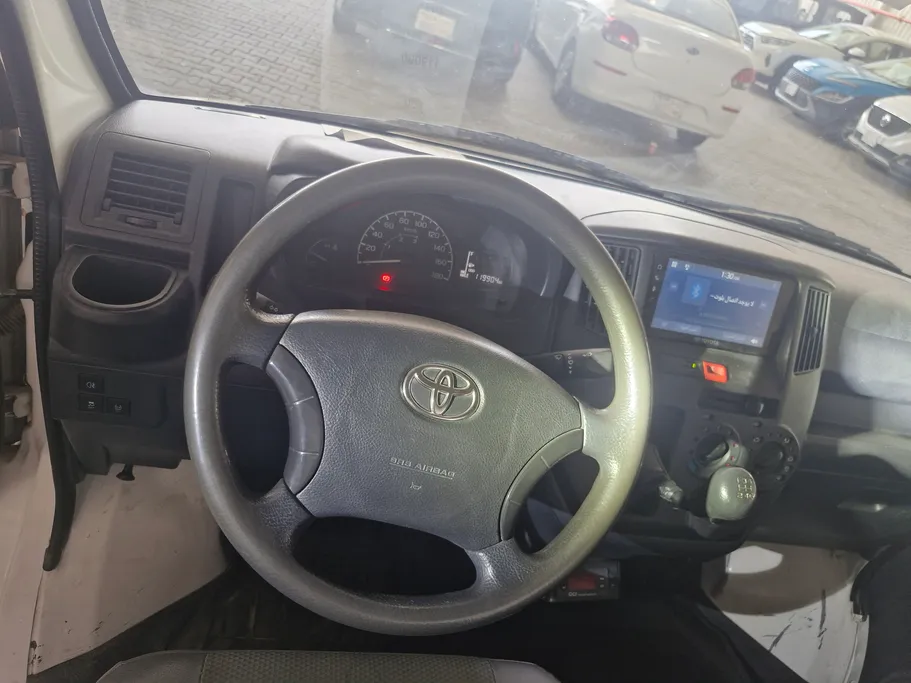 2023 Toyota LiteAce Van 