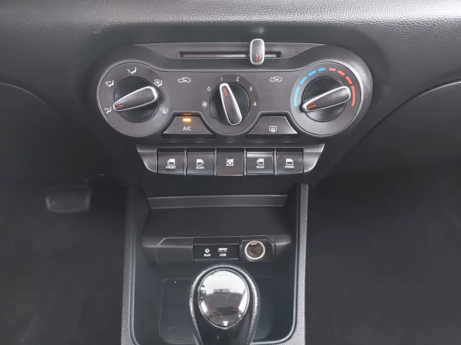 2024 Kia Pegas GL 