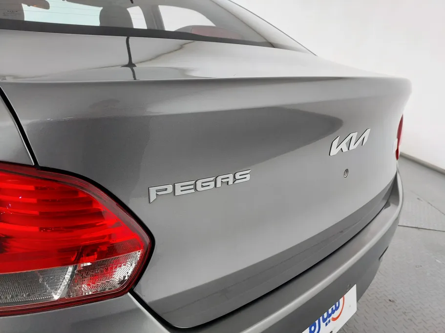 2024 Kia Pegas GL 