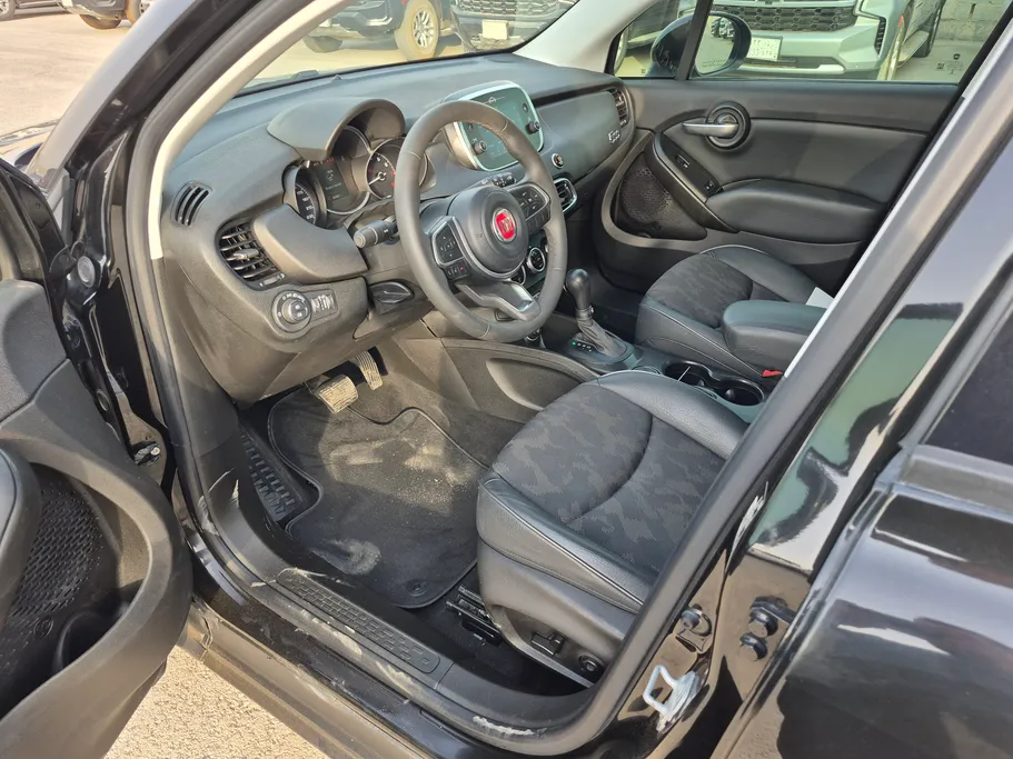 2022 Fiat 500 Hatchback 