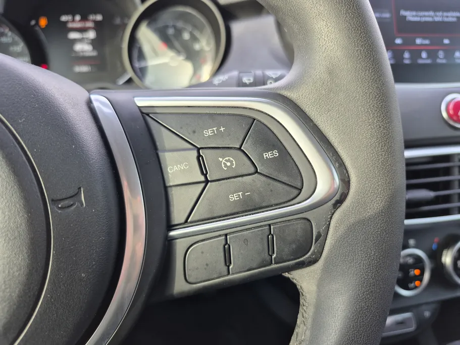 2022 Fiat 500 Hatchback 