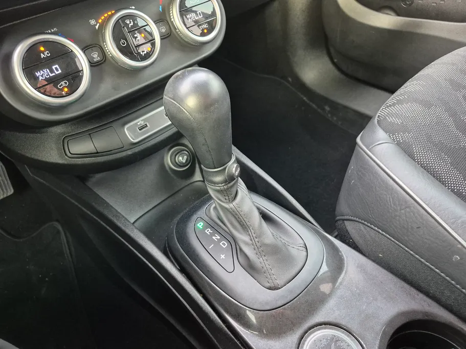 2022 Fiat 500 Hatchback 