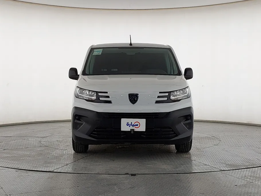 بيجو بارتنر Short van 2025 