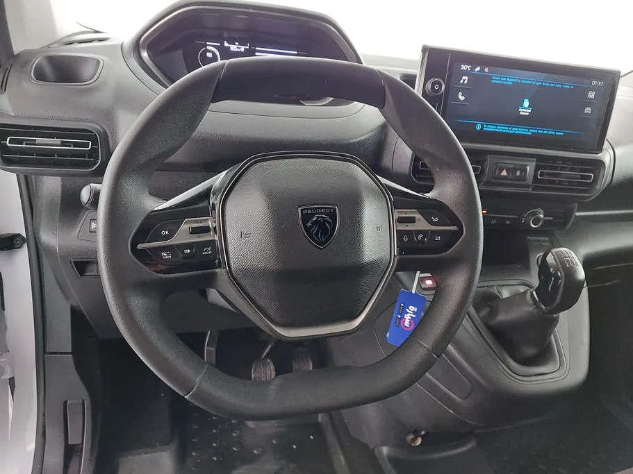 2025 Peugeot Partner Short van 
