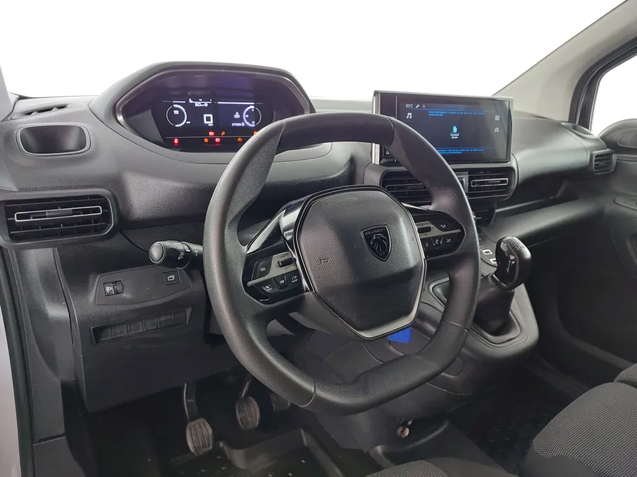 2025 Peugeot Partner Short van 