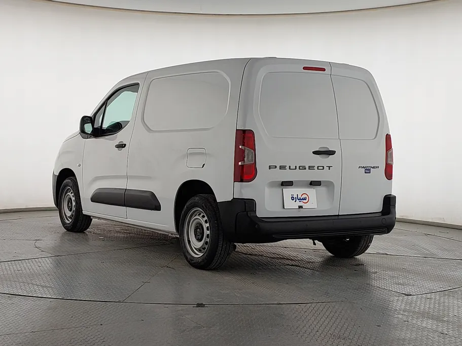 2025 Peugeot Partner Short van 