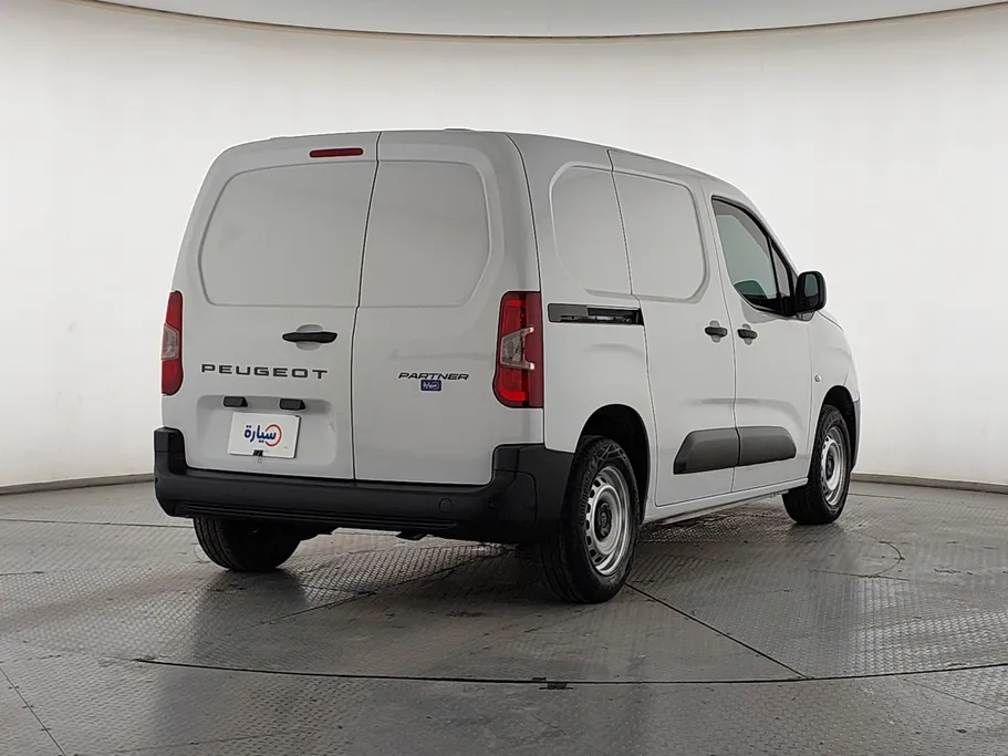 2025 Peugeot Partner Short van 