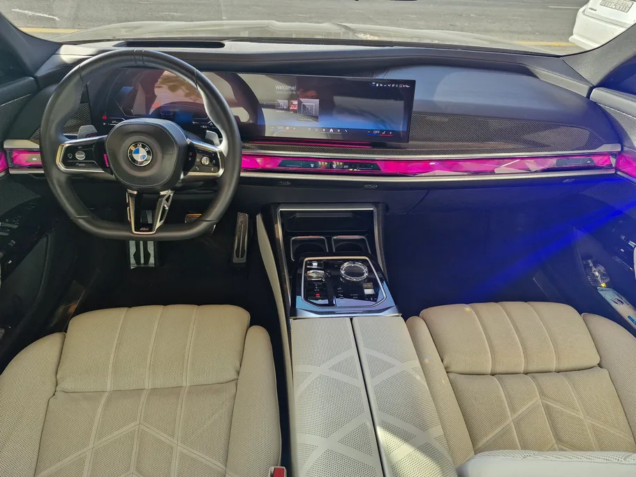 2024 BMW 7 Series 735i 