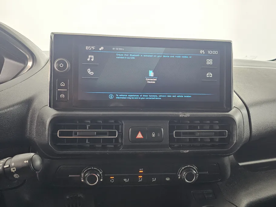 2025 Peugeot Partner Short van 