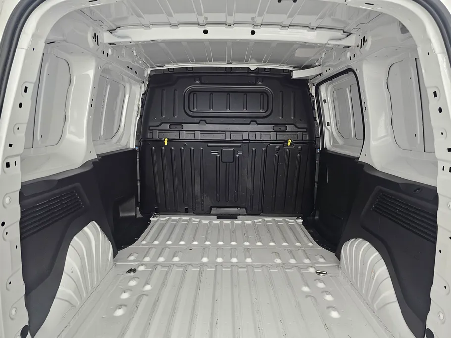2025 Peugeot Partner Short van 