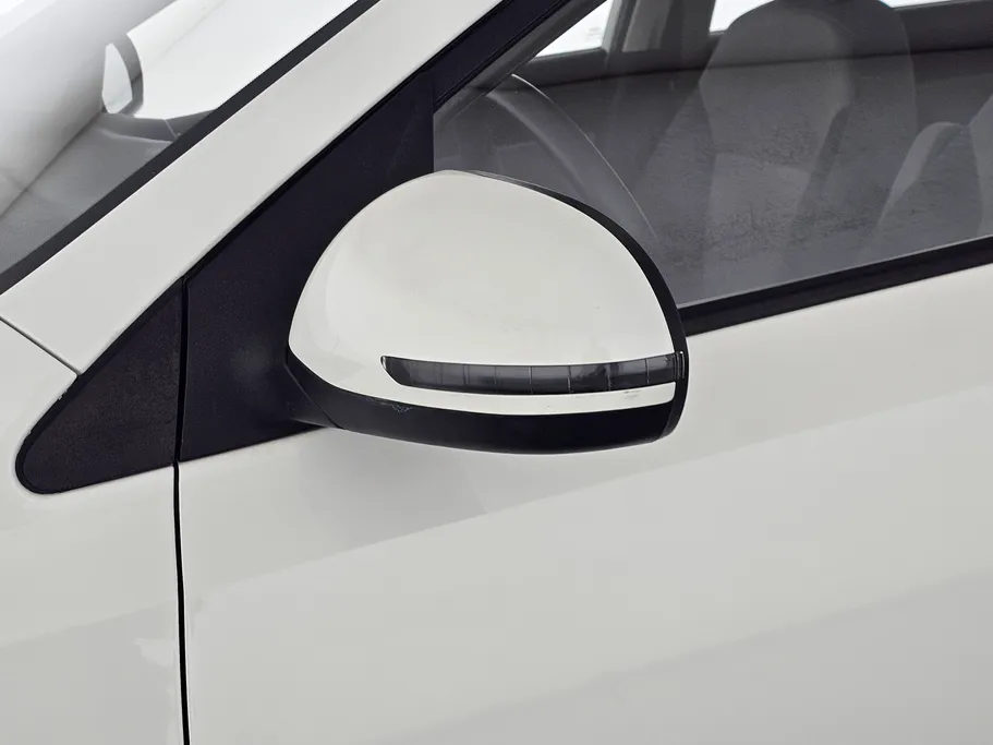 2024 Kia Pegas LX 