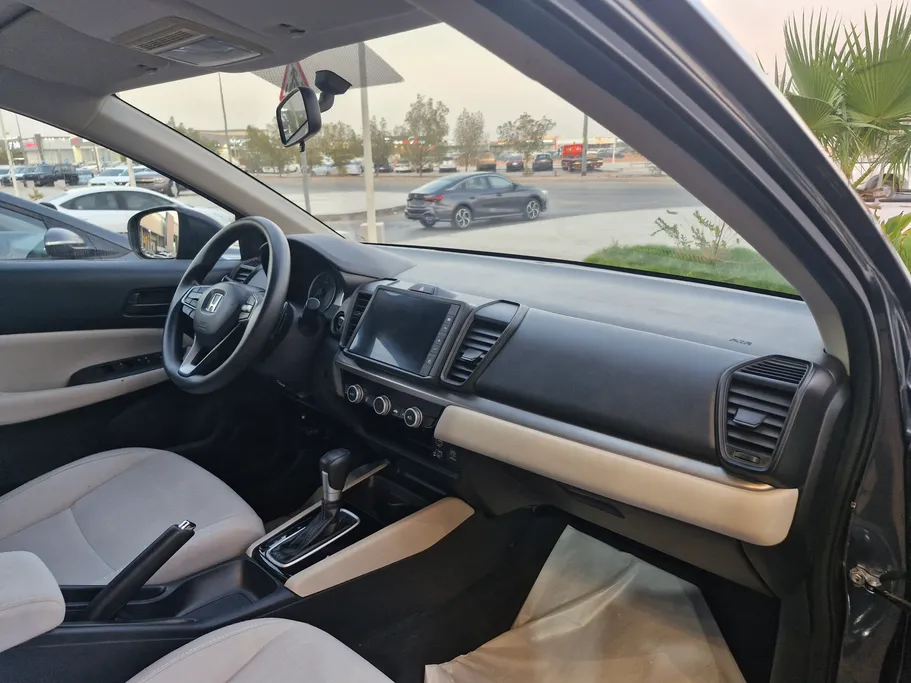 2023 هوندا City LX Sport 
