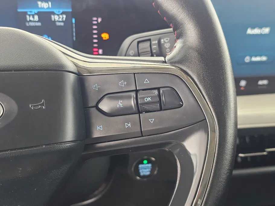 2023 Ford Taurus Trend 