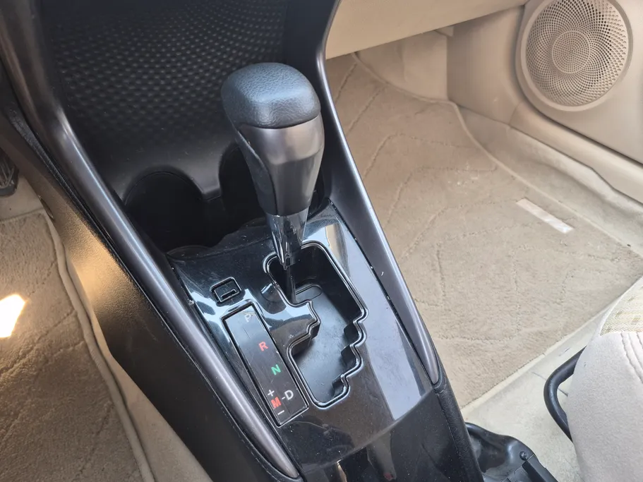 2022 Toyota Yaris  Y 