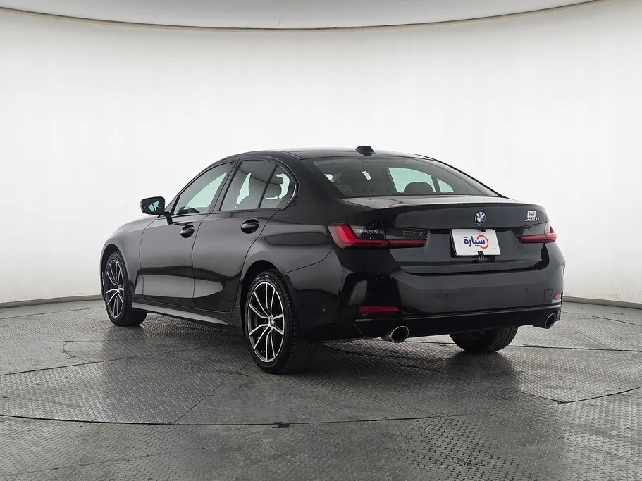 2023 BMW 3 Series 320i  