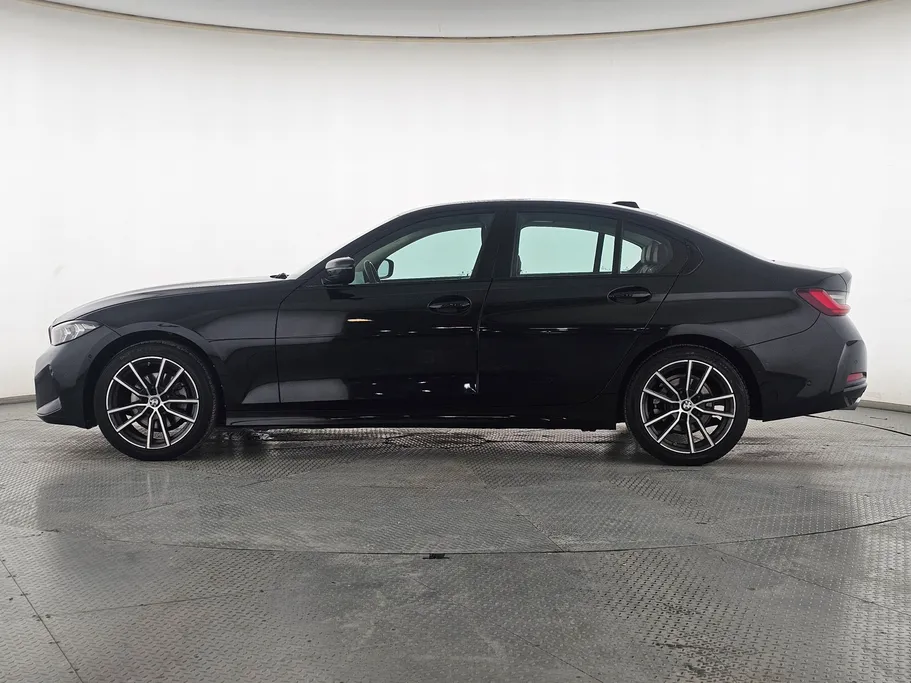 2023 BMW 3 Series 320i  