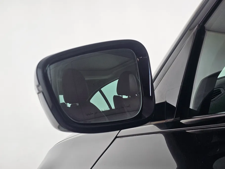 2023 BMW 3 Series 320i  