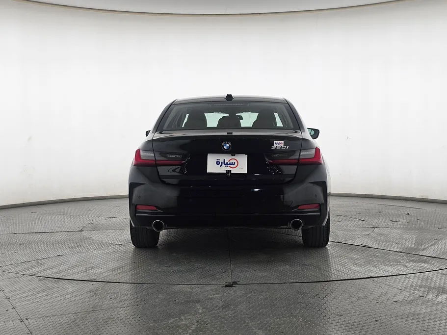 2023 BMW 3 Series 320i  
