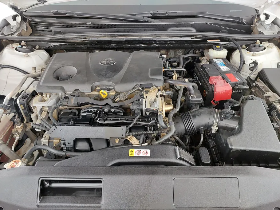 2019 Toyota Camry  GLE 