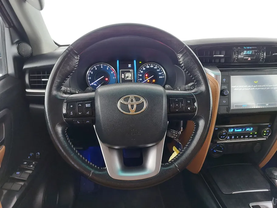 2022 Toyota Fortuner VX 