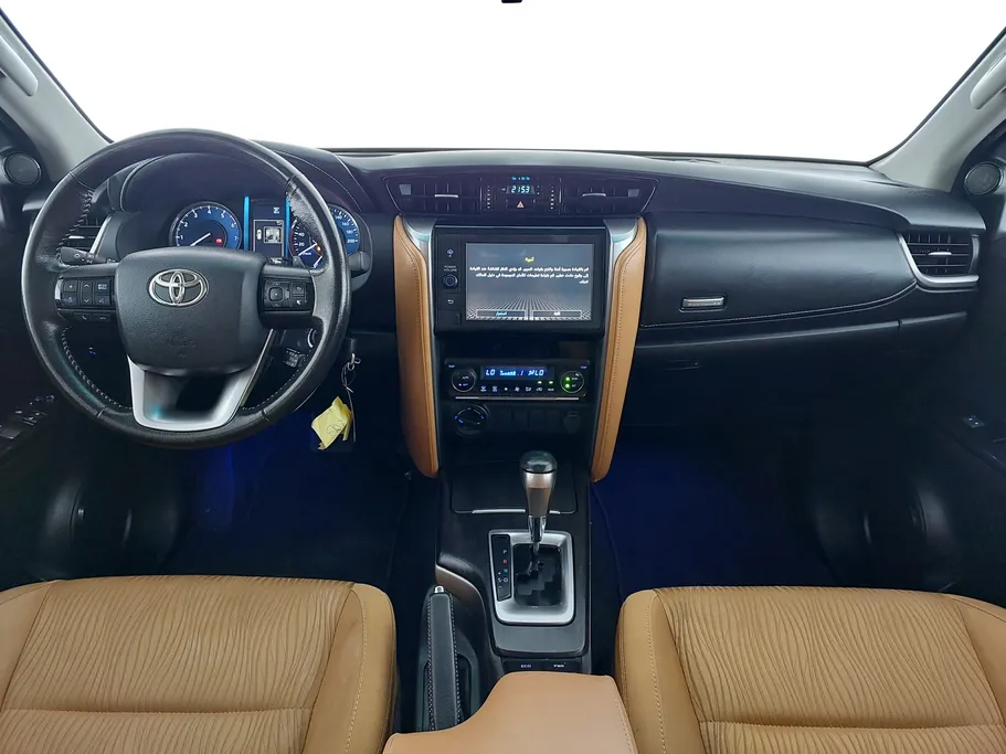 2022 Toyota Fortuner VX 
