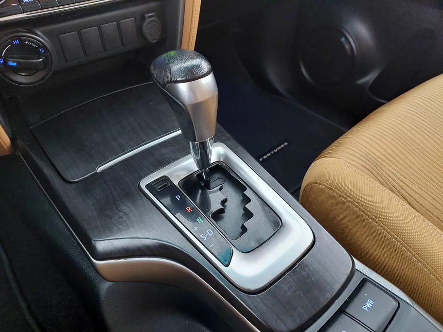 2022 Toyota Fortuner VX 